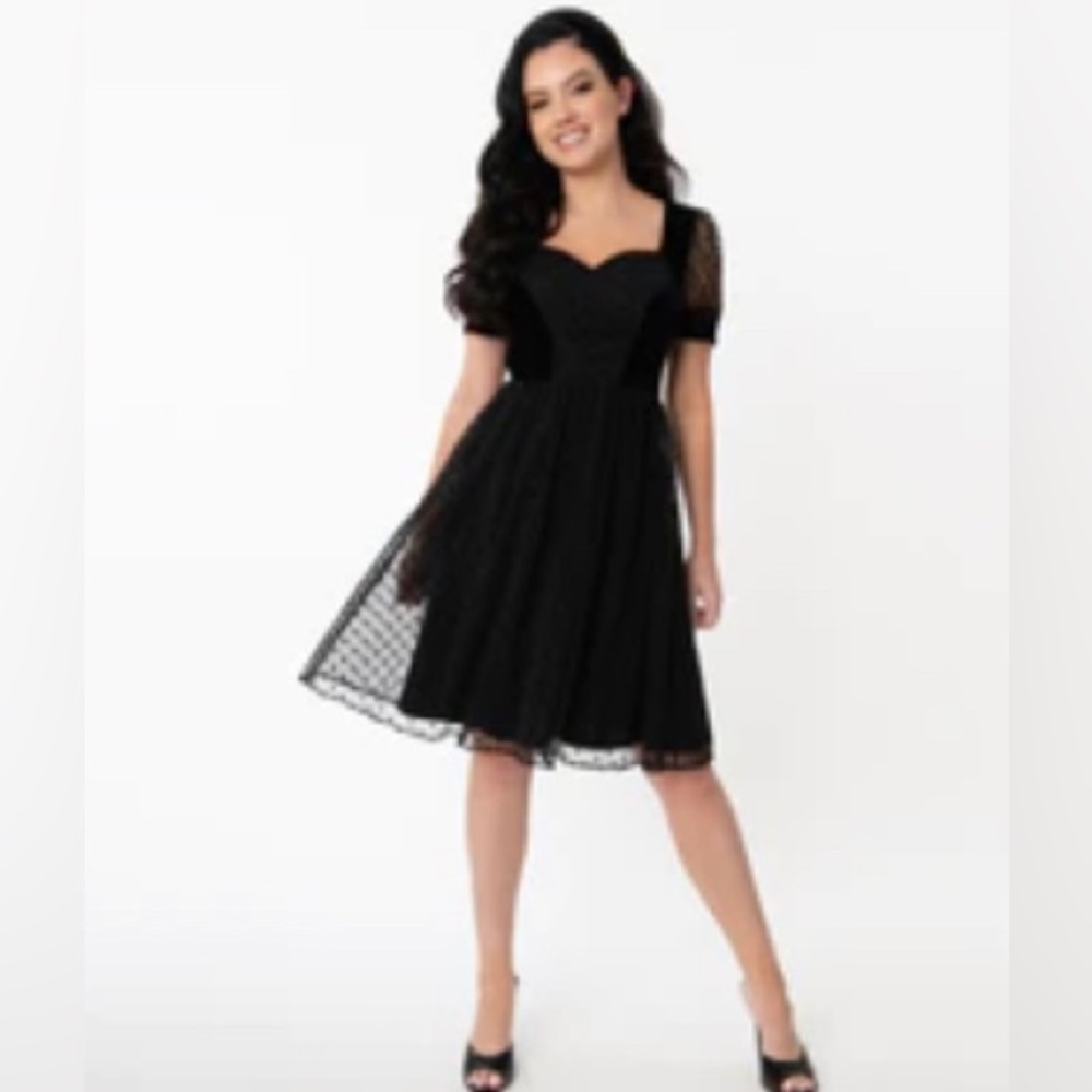 Unique Vintage Sweetheart Neckline Polkadot Dress